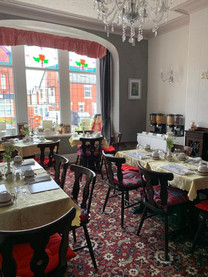 The Woodleigh Family Hotel Blackpool Extérieur photo
